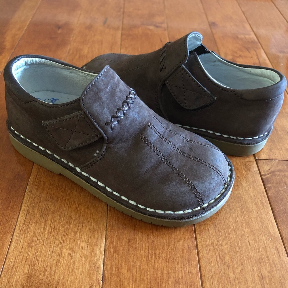 SALE 🛍🛍🛍WILLITS breeze suede boys 👞 🎁